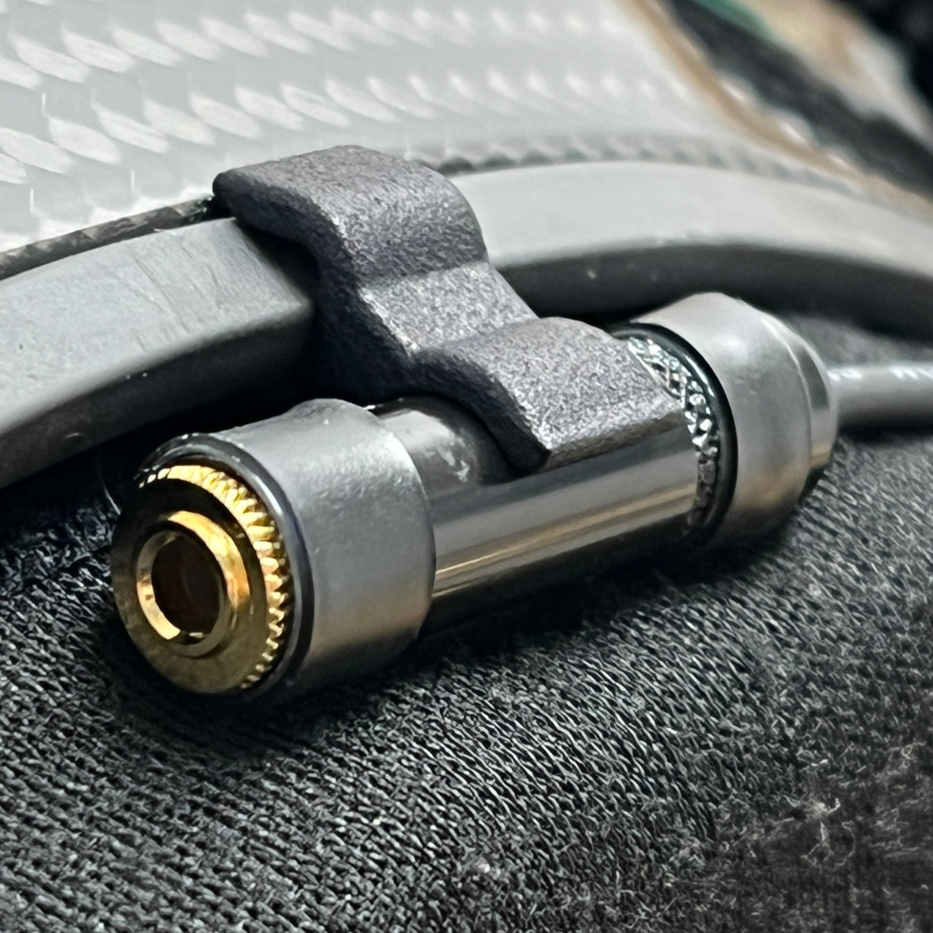 RaceCom Schuberth/Stilo Carbon Helmet Earbud Clip